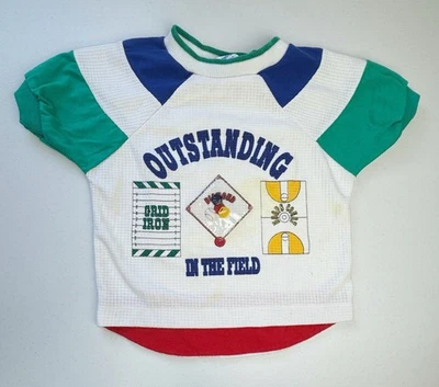 Camiseta Carters Vintage Sports Colorblock Talla 3T Foto 1 de 4