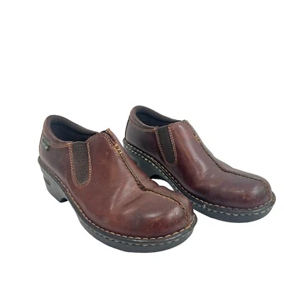 Zueco sin cordones Eastland Cordovan marrón cerrado trasero para mujer talla 8M Foto 1 de 4