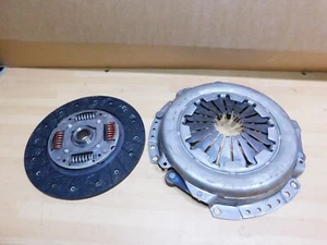 FOR TOYOTA AVENSIS T25 1.8 VVT-i 2003-2008 2pc CLUTCH KIT - Picture 1 of 5