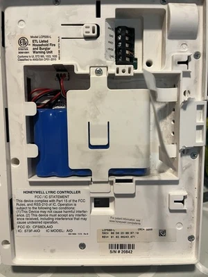 Honeywell Lyric LKP500 Wireless Keypad - Image 1 of 4