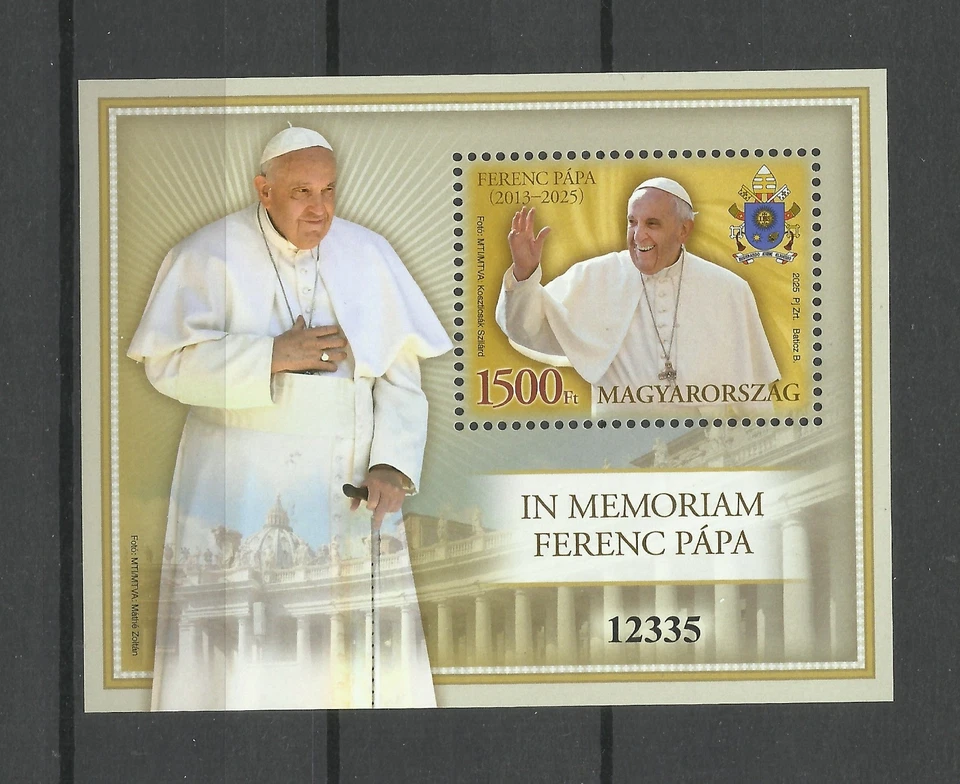 U 613 Hungary 2025 In Memoriam Pope Francis MNH BL - Image 1 of 1