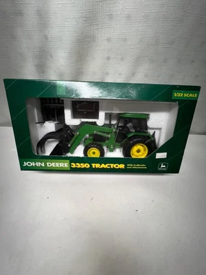 ~1990~ NUEVO EN CAJA ERTL #5647 "TRACTOR JOHN DEERE 3350 CON ACCESORIOS" ESCALA 1/32 (SIN PRECIO DE RESERVA) Foto 1 de 4