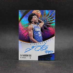 2017-18 De'Aaron Fox Revolution Rookie Autographs RA-FOX Rookie Card - Picture 1 of 2