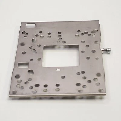 EXCELLENT ORIGINAL WALL BRACKET MOUNT PART - Extreme Networks 31025 WS-AP3912i - Image 1 of 4