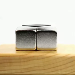 Pyrolytic Graphite Thin Piece - FOR Neodymium DIA Magnetic Levitation Experiment - Picture 1 of 4