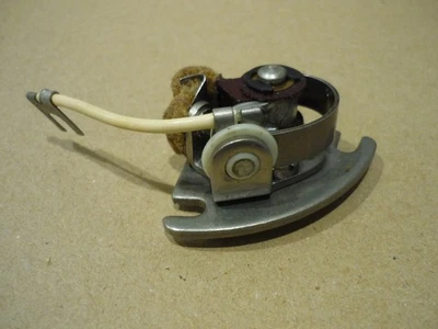 Ferrari 365 GTC4 - Puntos de contacto de encendido cable corto - P/N 95300281 Foto 1 de 4