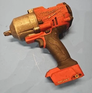 Milwaukee M18 COMBUSTIBLE Alto Torque 1/2" Anillo Cuadrado Llave de Impacto 2863-20 Una Llave  - Imagen 1 de 6