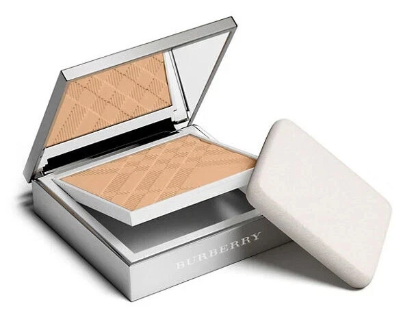 BURBERRY -RIGHT GLOW COMPACT Flawless White-Translucency Foundation  No. 12 & 10 - Image 1 of 1