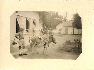 BENIN ? COTE D' IVOIRE ? PHOTO MILITAIRES & ENFANTS ANNEES 1945 / 50 - Picture 1 of 1