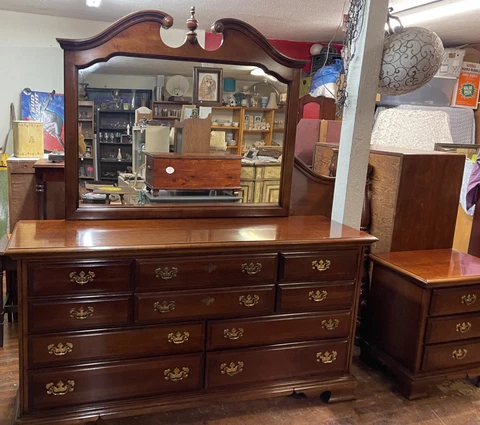 Dixie Cherry Bedroom Set Cover