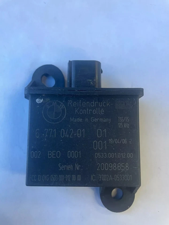 SENSOR TRANSMISOR DE PRESIÓN DE NEUMÁTICOS BMW E63 E64 650I 645I 645CI M6 OEM Foto 1 de 1