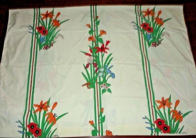 VINTAGE 1977 UTICA STEVENS TALL RED GREEN ORANGE FLORAL TWIN FLAT SHEET 68X95 - Image 1 of 4
