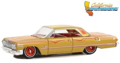 CHEVROLET Impala SS - 1963 - gold / red - Greenlight 1:64