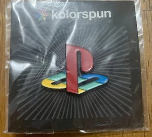 Colorspun PlayStation Logo Emaille Pin Anstecker Neu in Verpackung - Bild 1 von 3
