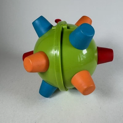 Juguete sensorial Spark Jiggles And Wiggles bola rebota vibra movimientos 4" niños verde Foto 1 de 4