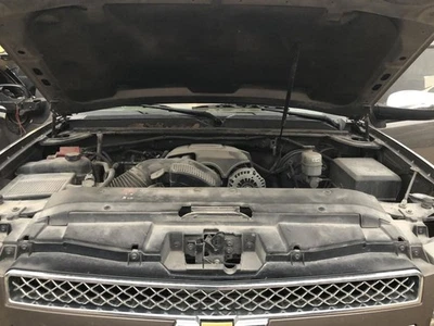 2008-2014 CHEVROLET TAHOE Factory Chrome UPPER ONLY Grille Mesh Design    922883 - Image 1 of 4