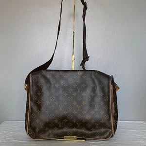 Louis Vuitton Abbesses Messenger Bag – Monogram Canvas - Picture 1 of 10