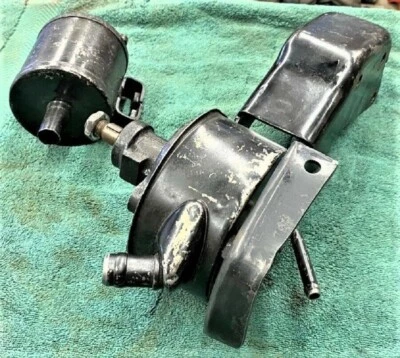 1966-68 SS396,427 Chevelle P.S. pump/reservoir can  GM Original - Image 1 of 3