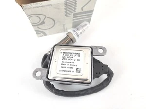 Genuine Mercedes NOX Sensor W166 W172 W221 W251 W212 Sprinter A0009053403 - Picture 1 of 3