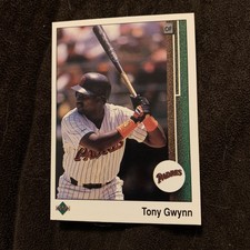 1989 Upper Deck Tony Gwynn #384 Baseball Card San Diego Padres HOF