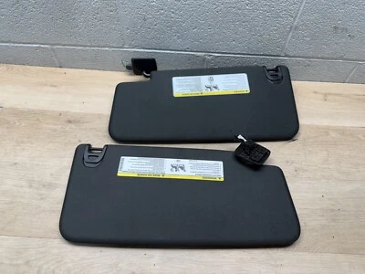 ПЕРЕДНИЙ ЛЕВЫЙ И ПРАВЫЙ СОЛНЦЕЗАЩИТНЫЙ КОЗЫРЕК DODGE RAM 1500 2500 3500 19-23 - Изображение 1 из 4