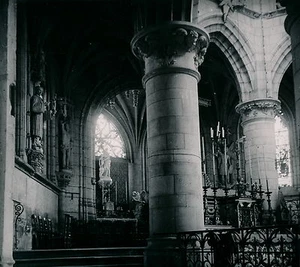 FALAISE c. 1920 - Eglise Ste Trinité Calvados - Div 3859 - Picture 1 of 2