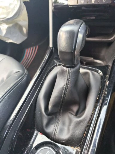 PEUGEOT 2008 AZUL 2015-2019 PALANCA DE CAMBIOS Foto 1 de 3