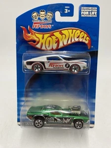 Hot Wheels Pep Boys (Manny, Moe, and Jack) Mustang 2 Pack (White and Green) New - Picture 1 of 4