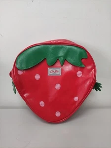 Cath Kinder Rucksack in Erdbeerform GEBRAUCHT! - Bild 1 von 5
