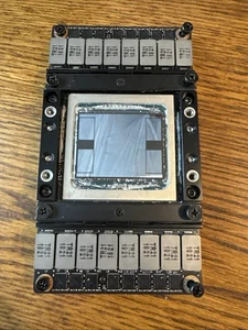 Dell NVIDIA Tesla V100-SXM2-32GB (not tested) - Photo 1/3