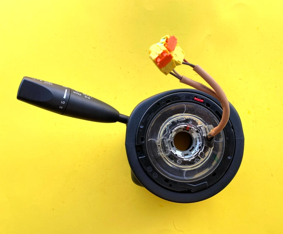 Cargador Dodge 2011-2013 interruptor limpiaparabrisas señal de giro con resorte de reloj OEM 1JH93DX9AG Foto 1 de 4