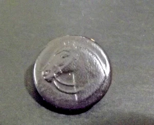 Vintage geprägter Leder Bild Knopf - Pferdekopf (4889) - Bild 1 von 3