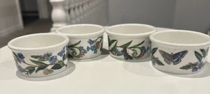 4 VINTAGE PORTMEIRION BOTANIC GARDEN AUFLAUFFÖRMCHEN GEMISCHT FLORAL / STAPELBAR 1972 - Bild 1 von 8