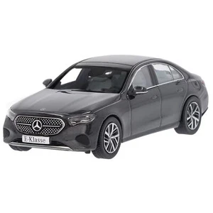1:43 Modellauto E-Klasse W214 Limousine graphitgrau Original Mercedes-Benz - Bild 1 von 9
