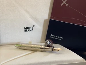 Montblanc Le Petit Prince and Aviator LeGrand Fountain Pen (F) 119683 New - Picture 1 of 5