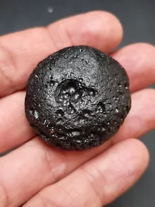 Tektite / Indochinite - 34,21g / 3,7 cm - Disc, intact primary shape - Perfect - Picture 1 of 12