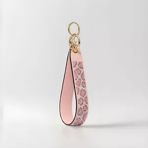 NWT Victoria's Secret Rhinestone Keychain Wristlet Strap Pink Leopard - Picture 1 of 3