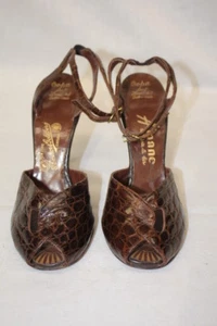 Vintage Brown Leather COPA "Croc" Pattern Peep Toe Hollywood Heels Size 6.5-B55 - Picture 1 of 7