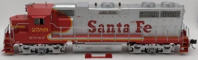 USA Trains 2589 G Scale Burlington Northern Santa Fe Diesel Locomotive #2589 - Image 1 of 4