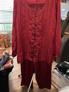 NUEVO Victoria's Secret Satén Pijama Conjunto 2 Piezas Manga Larga Satén Pijama Top Pantalones XL - Imagen 1 de 3