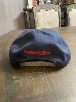 Houston Rockets NBA Gray Mitchell & Ness Team Logo Snapback Hat New - Image 1 of 2