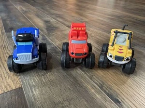 Blaze & The Monster Machines Slam & Go Push Truck Lot Blaze Crusher & Stripes - Picture 1 of 11