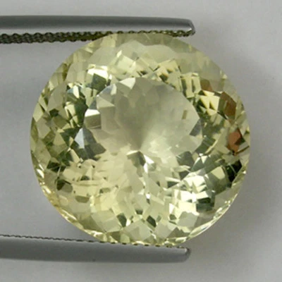 17.35 ct  FANTASTIC  RARE YELLOW  ANDESINE NATURAL LABDORITE  See Vdo  2329 WR - Image 1 of 2