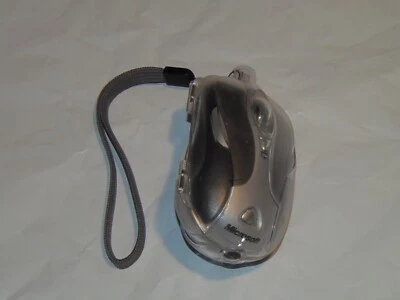 Microsoft 1065 Wireless Notebook Presenter Mouse 8000 with USB And Case - Image 1 of 2