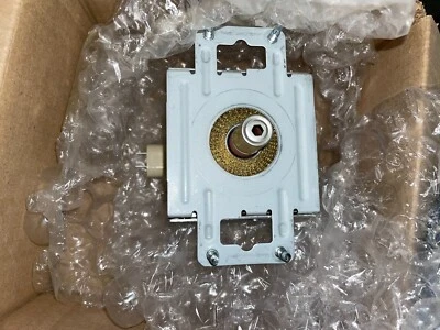 Magnetron 3518000700 E-Wave Foto 1 de 4