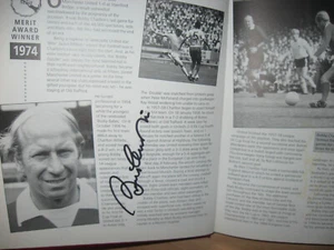 Sir Bobby Charlton Signed 1st  Alan Shearer Finney Jennings Hunter Hughes & Wark - Picture 1 of 15
