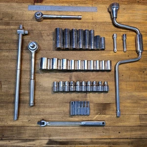 VINTAGE Tools CRAFTSMAN ¼ & ½ Drive RATCHETS Extensions Sockets Sets METRIC ☆USA - Picture 1 of 5