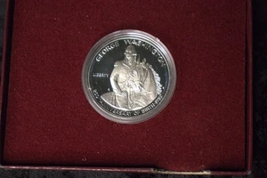 1982 s 90% silver proof George Washington Commemorative Half Dollar - Picture 1 of 7