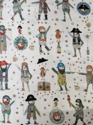 AMIGOS PIRATAS EN ALGODÓN BLANCO FQ Foto 1 de 4