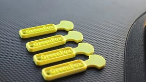 4x Removable Trolley Coin Keyring Supermarket £1 Pound Shopping Cart Token 🟡Yel - Picture 1 of 3